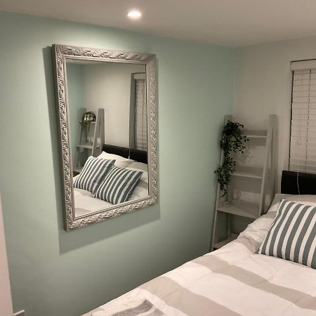 1 Bed Home From Home Apartments London Eksteriør billede